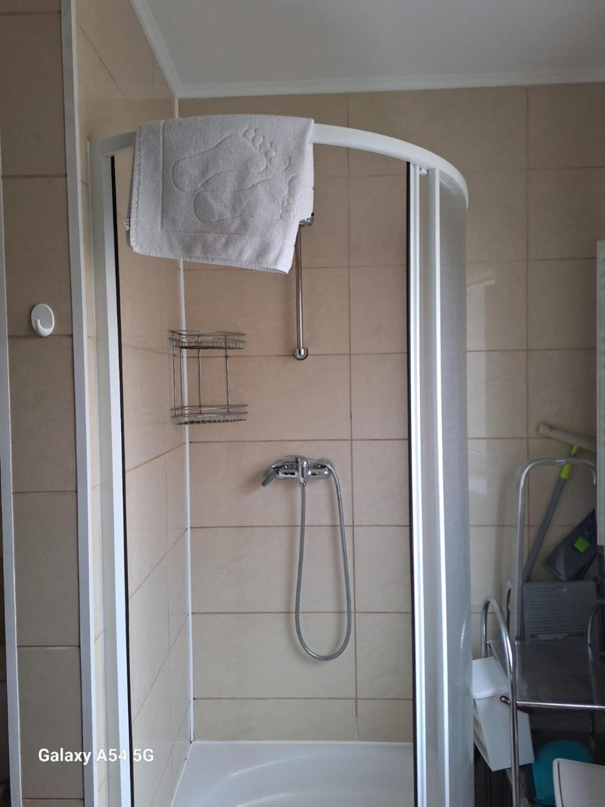 Apartament Z Basenem Do 8 Miejsc Noclegowych Ustronie Morskie Exterior photo
